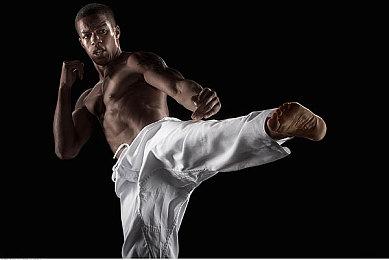 外媒精选今年上半年15款最佳游戏 《艾尔登法环》DLC等